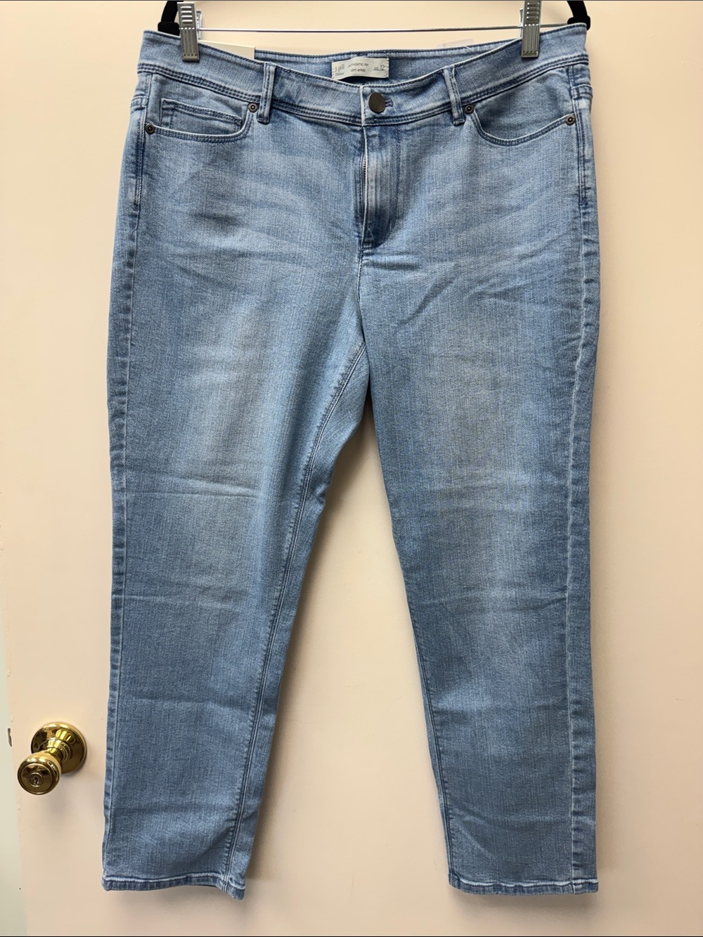 J. Jill Light Blue Cropped Straight-Leg Jeans